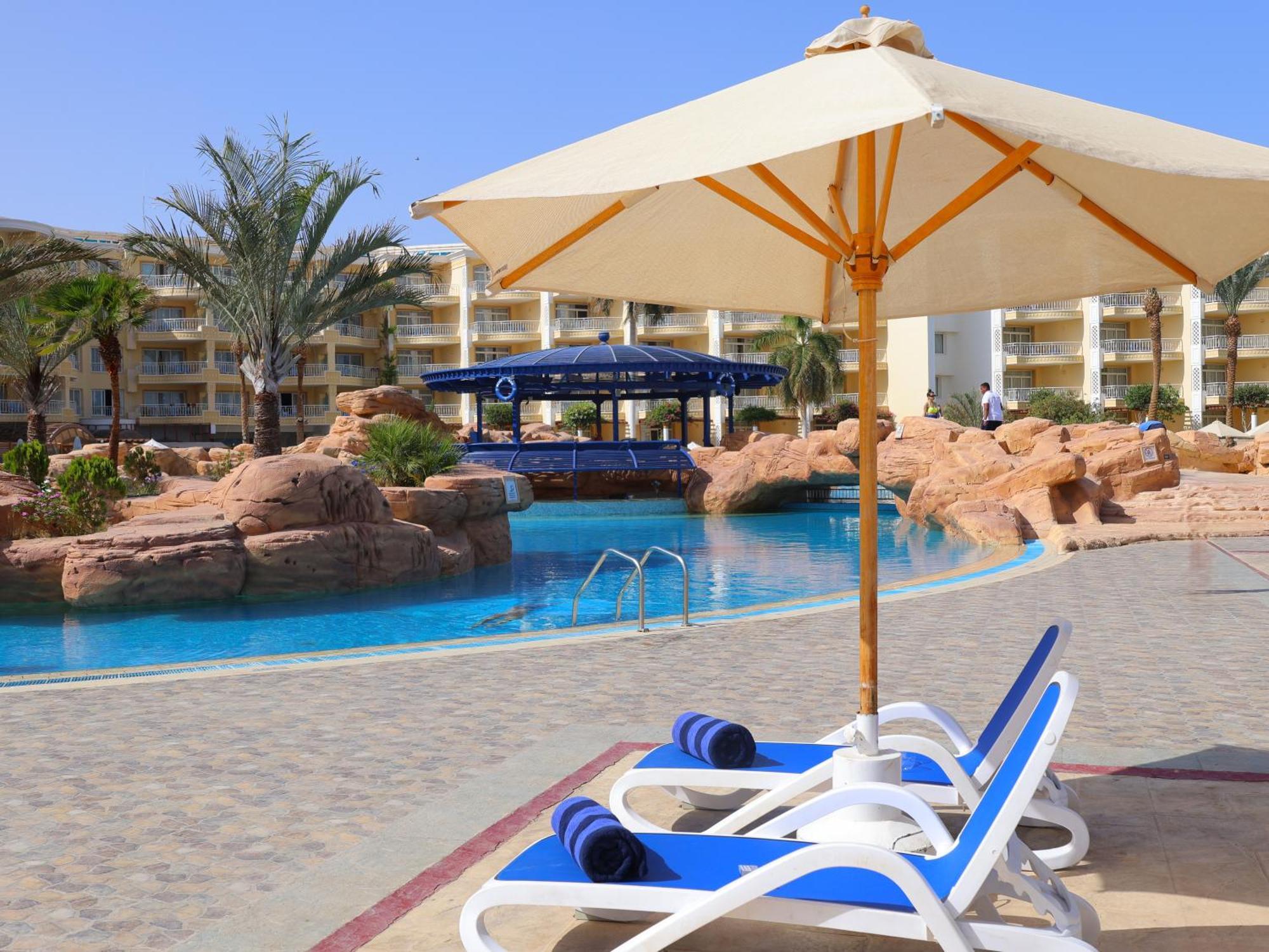 Palm Royale Resort - Soma Bay Bagian luar foto