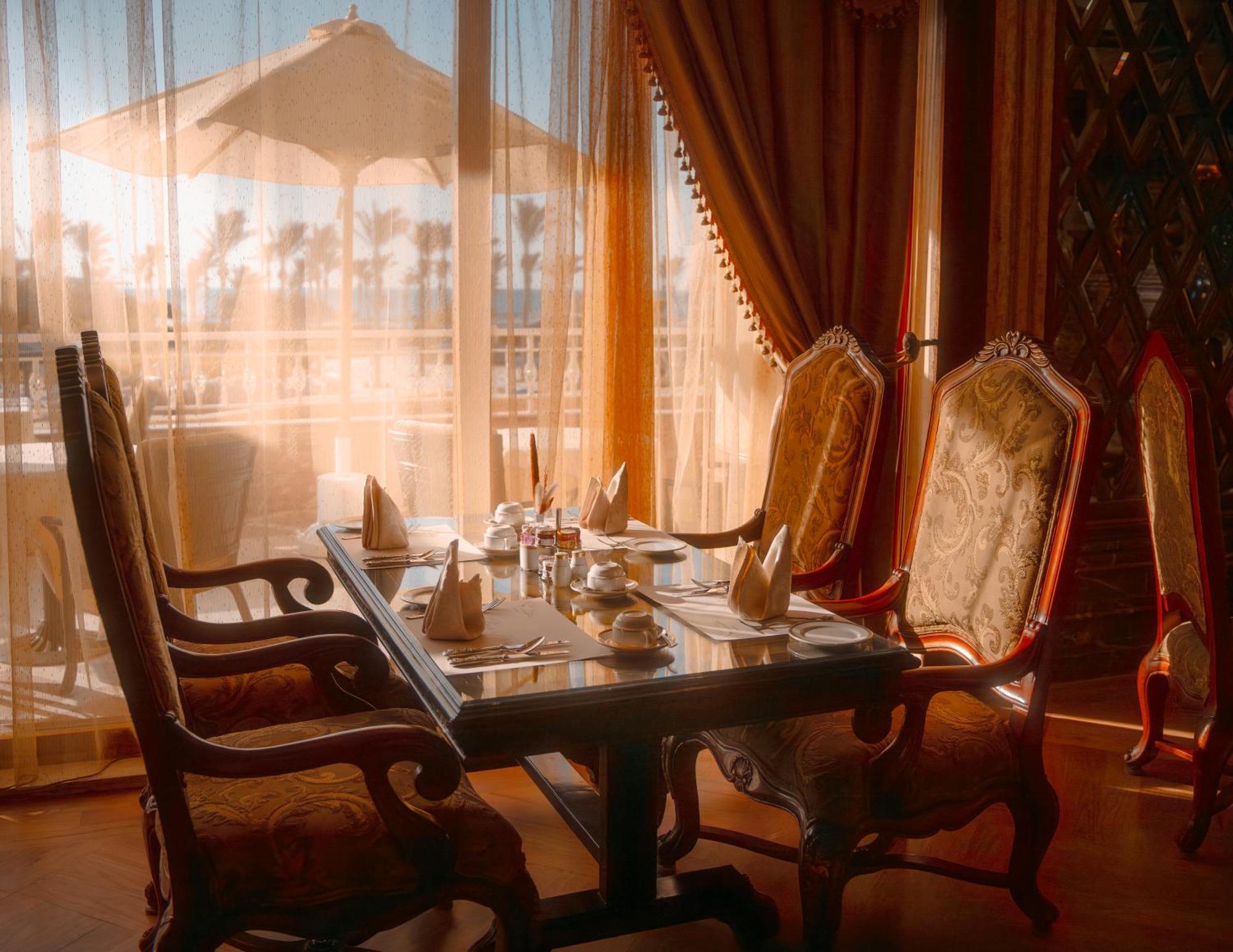 Palm Royale Resort - Soma Bay Bagian luar foto