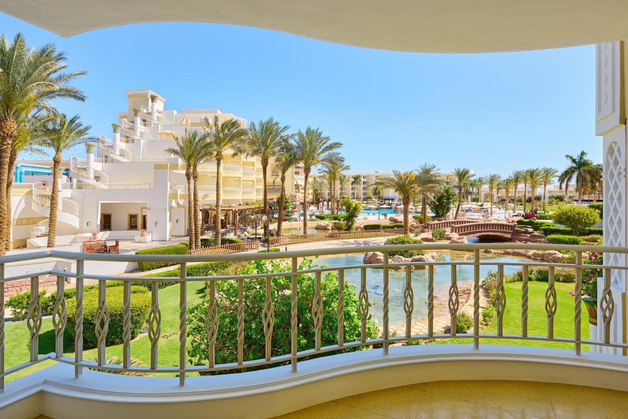 Palm Royale Resort - Soma Bay Bagian luar foto