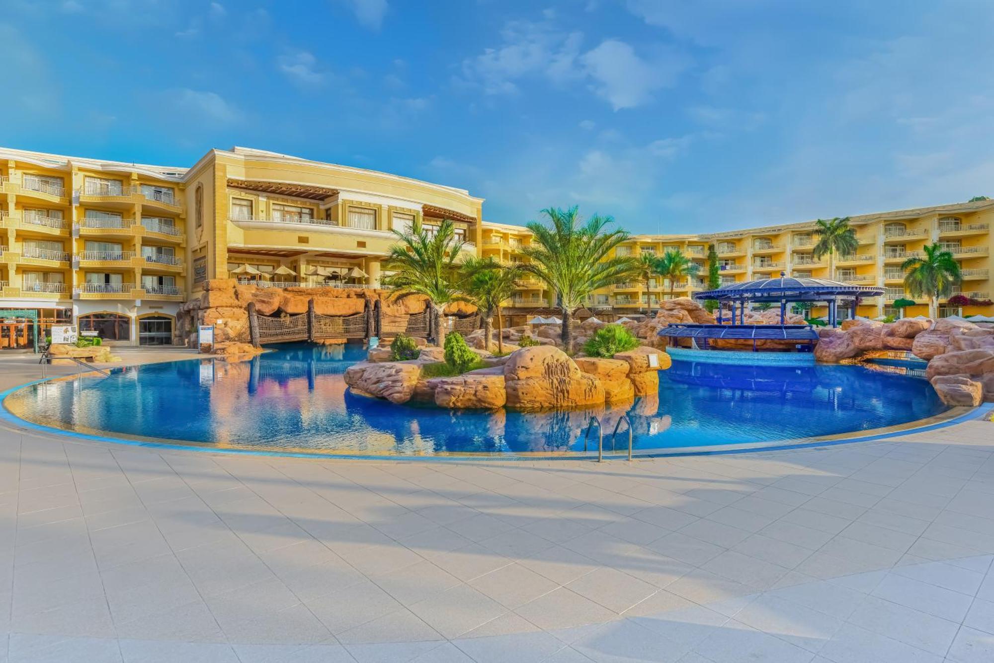 Palm Royale Resort - Soma Bay Bagian luar foto