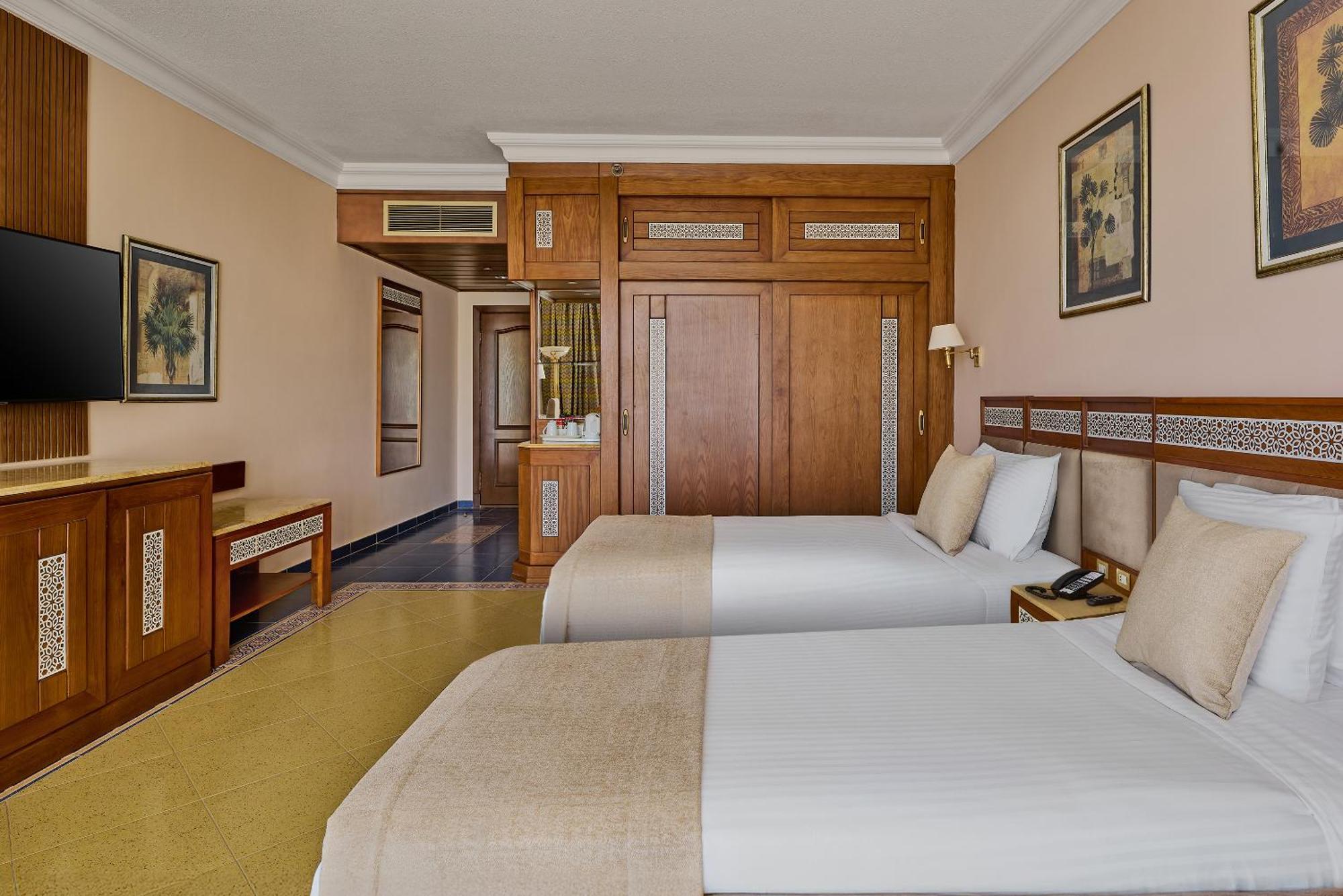 Palm Royale Resort - Soma Bay Bagian luar foto